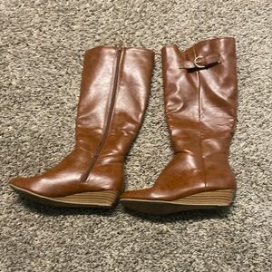 Women’s Kohls Brown Boots